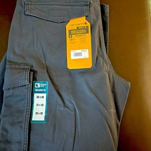 Carhartt NWT relax fit cargo pants 36/30